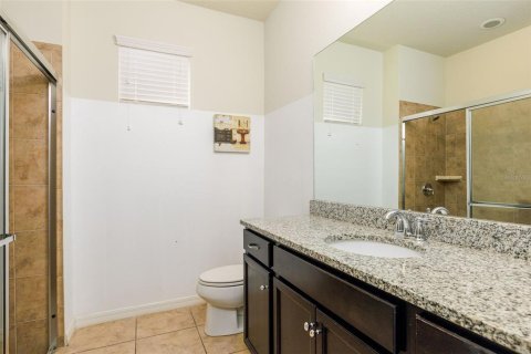 House in Kissimmee, Florida 9 bedrooms, 407.93 sq.m. № 1904460 - photo 8
