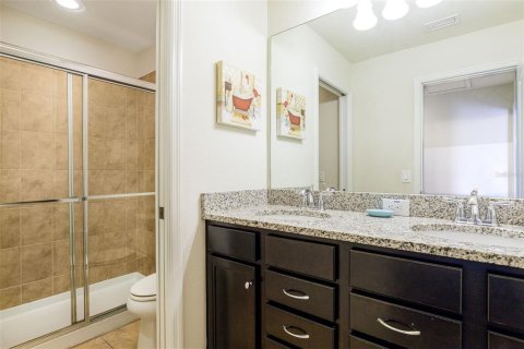 House in Kissimmee, Florida 9 bedrooms, 407.93 sq.m. № 1904460 - photo 28