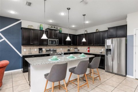House in Kissimmee, Florida 9 bedrooms, 407.93 sq.m. № 1904460 - photo 15