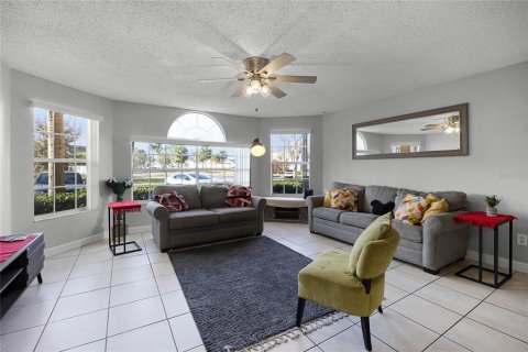 Condo in Kissimmee, Florida, 3 bedrooms  № 1540389 - photo 8