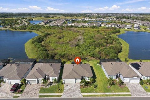 Villa ou maison à vendre à Parrish, Floride: 3 chambres, 212.84 m2 № 2437197 - photo 2