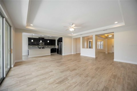 House in Venice, Florida 4 bedrooms, 248.51 sq.m. № 1824932 - photo 13