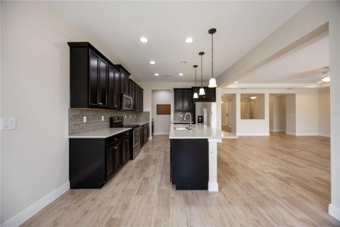 House in Venice, Florida 4 bedrooms, 248.51 sq.m. № 1824932 - photo 8