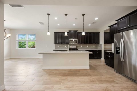 House in Venice, Florida 4 bedrooms, 248.51 sq.m. № 1824932 - photo 6