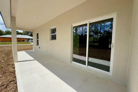 Villa ou maison à vendre à Citrus Springs, Floride: 3 chambres, 142.05 m2 № 1662606 - photo 4