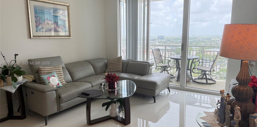 Condo in Aventura, Florida, 2 bedrooms  № 2078071