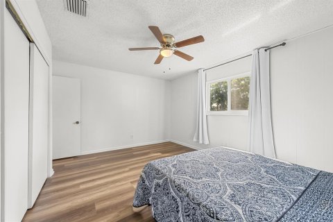 House in Port St. Lucie, Florida 3 bedrooms, 140.47 sq.m. № 2083046 - photo 22