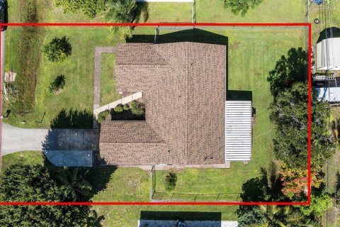 House in Port St. Lucie, Florida 3 bedrooms, 140.47 sq.m. № 2083046 - photo 4