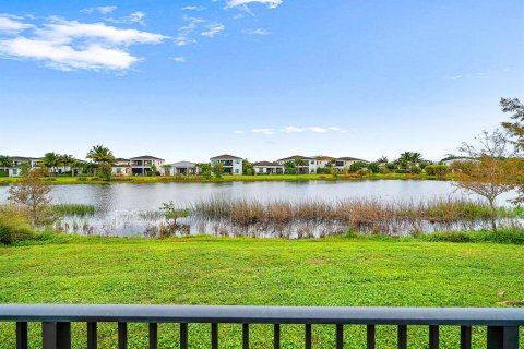 Villa ou maison à vendre à Palm Beach Gardens, Floride: 3 chambres, 293.76 m2 № 2293153 - photo 28