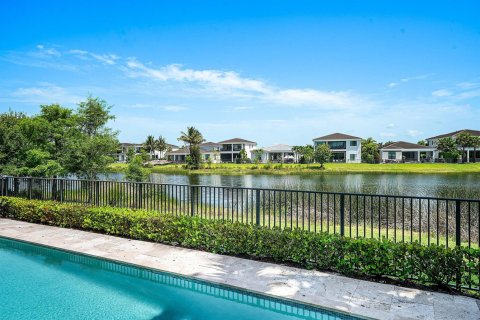 Villa ou maison à vendre à Palm Beach Gardens, Floride: 3 chambres, 293.76 m2 № 2293153 - photo 27