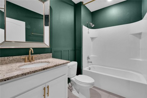 House in Davenport, Florida 4 bedrooms, 173.45 sq.m. № 2229509 - photo 6