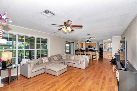 Casa en venta en Ocala, Florida, 3 dormitorios, 216.09 m2 № 1827347 - foto 11