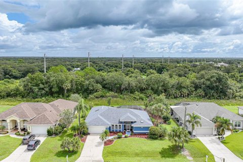 Casa en venta en Punta Gorda, Florida, 3 dormitorios, 196.58 m2 № 2389441 - foto 4