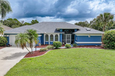 Casa en Punta Gorda, Florida 3 dormitorios, 196.58 m2 № 2389441