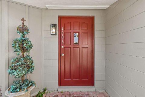 Villa ou maison à louer à Tampa, Floride: 4 chambres, 123.37 m2 № 2290539 - photo 5