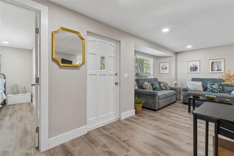 Villa ou maison à louer à Tampa, Floride: 4 chambres, 123.37 m2 № 2290539 - photo 8