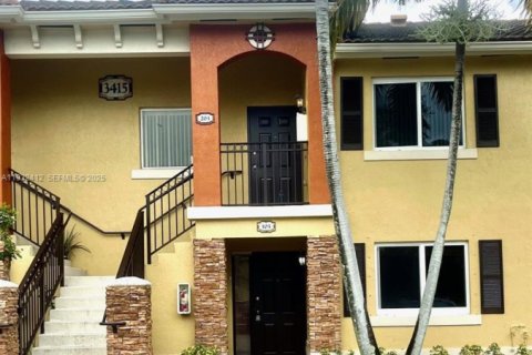 Снять в аренду кондоминиум в Хомстед, Флорида 2 спальни, 85.47м2, № 1990703 - фото 1