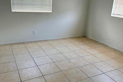 Condo in Tavares, Florida, 2 bedrooms № 2236079 - photo 9