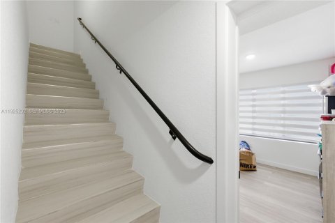 Touwnhouse à louer à Homestead, Floride: 4 chambres, 129.88 m2 № 1983871 - photo 19