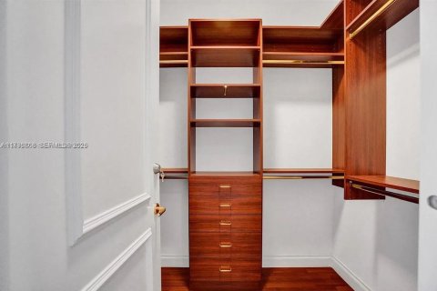 Copropriété à louer à Aventura, Floride: 3 chambres, 274.06 m2 № 2240898 - photo 20