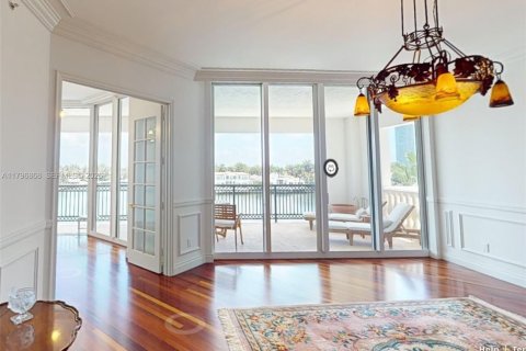 Copropriété à louer à Aventura, Floride: 3 chambres, 274.06 m2 № 2240898 - photo 10