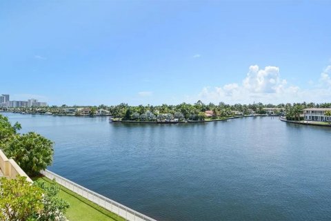 Copropriété à louer à Aventura, Floride: 3 chambres, 274.06 m2 № 2240898 - photo 18