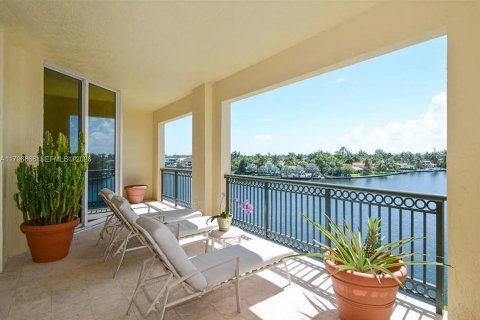 Copropriété à louer à Aventura, Floride: 3 chambres, 274.06 m2 № 2240898 - photo 16
