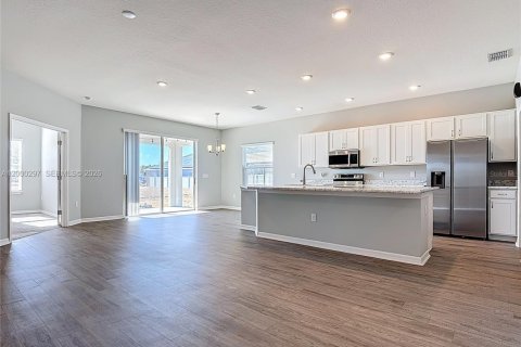 Casa en venta en Davenport, Florida, 4 dormitorios, 188.5 m2 № 2067253 - foto 4