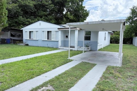 Villa ou maison à louer à North Miami Beach, Floride: 4 chambres, 144.93 m2 № 2289094 - photo 2