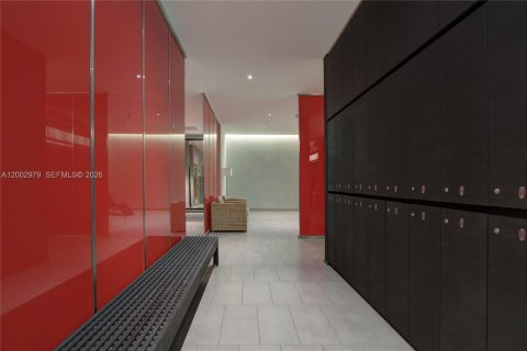 Снять в аренду кондоминиум в Халландейл-Бич, Флорида 2 спальни, 165.55м2, № 2066451 - фото 27