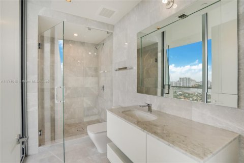 Condo in Sunny Isles Beach, Florida, 4 bedrooms  № 1596733 - photo 26