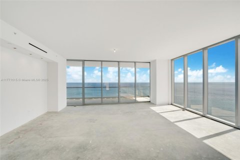 Condo in Sunny Isles Beach, Florida, 4 bedrooms  № 1596733 - photo 7