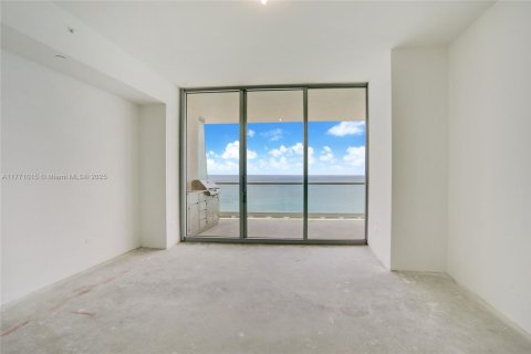Condo in Sunny Isles Beach, Florida, 4 bedrooms  № 1596733 - photo 18