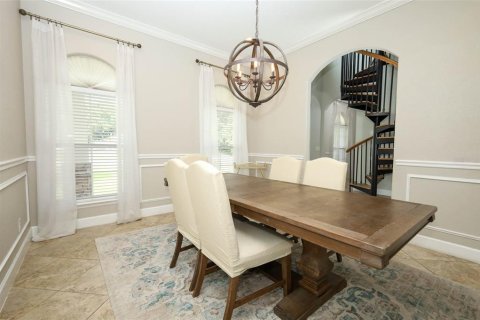 Villa ou maison à vendre à Chuluota, Floride: 4 chambres, 318.65 m2 № 2316463 - photo 7