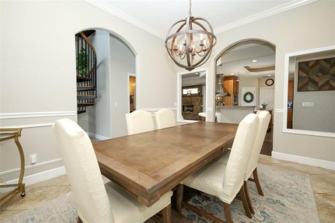 Villa ou maison à vendre à Chuluota, Floride: 4 chambres, 318.65 m2 № 2316463 - photo 10
