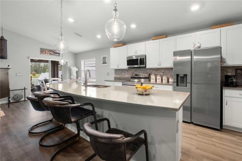 Villa ou maison à vendre à Zephyrhills, Floride: 3 chambres, 145.58 m2 № 1919908 - photo 8