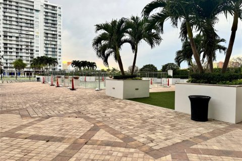 Copropriété à louer à Aventura, Floride: 2 chambres, 113.34 m2 № 1682242 - photo 27