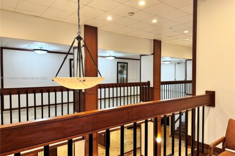 Copropriété à louer à Aventura, Floride: 2 chambres, 113.34 m2 № 1682242 - photo 25