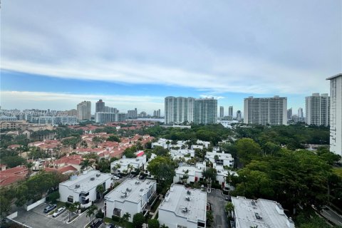 Copropriété à louer à Aventura, Floride: 2 chambres, 113.34 m2 № 1682242 - photo 29