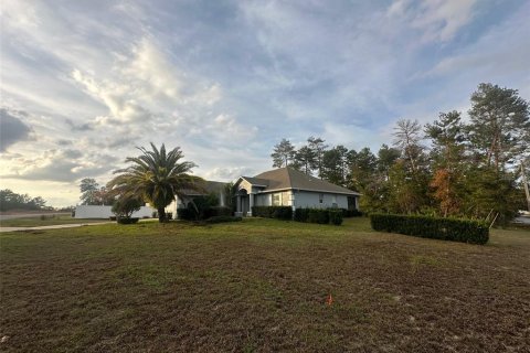 Villa ou maison à vendre à Ocala, Floride: 3 chambres, 162.67 m2 № 2142044 - photo 2