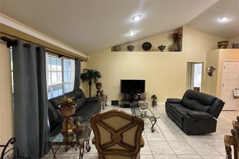 Villa ou maison à vendre à Ocala, Floride: 3 chambres, 162.67 m2 № 2142044 - photo 25