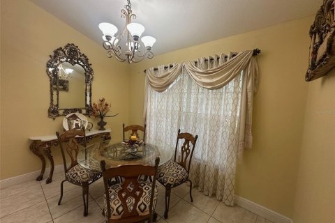 Villa ou maison à vendre à Ocala, Floride: 3 chambres, 162.67 m2 № 2142044 - photo 6