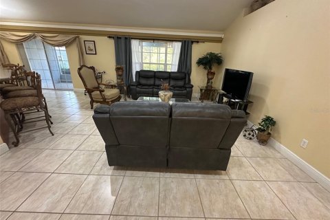 Villa ou maison à vendre à Ocala, Floride: 3 chambres, 162.67 m2 № 2142044 - photo 23