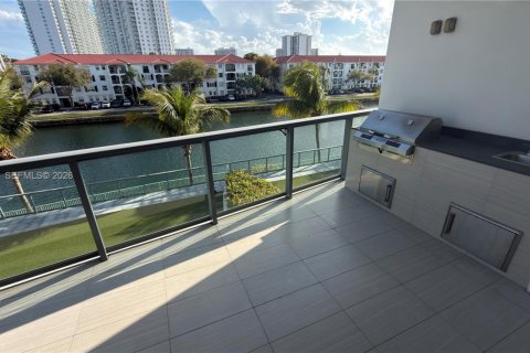 Купить кондоминиум в Авентура, Флорида 3 спальни, 211.35м2, № 2038367 - фото 4