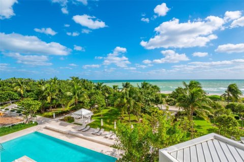 Condo in Surfside, Florida, 4 bedrooms  № 1814732 - photo 7