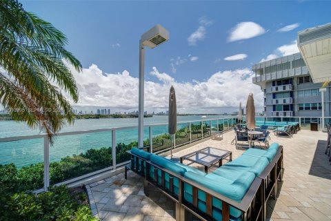 Copropriété à louer à Miami Beach, Floride: 1 chambre, 69.31 m2 № 2076042 - photo 26