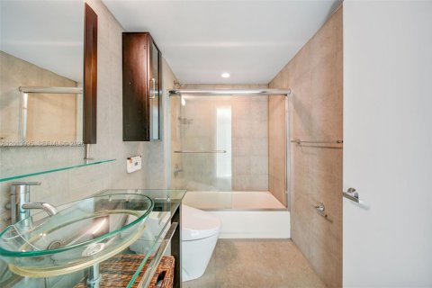 Copropriété à louer à Miami Beach, Floride: 1 chambre, 69.31 m2 № 2076042 - photo 15