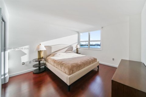 Copropriété à louer à Miami Beach, Floride: 1 chambre, 69.31 m2 № 2076042 - photo 10