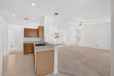 Casa en venta en Apopka, Florida, 3 dormitorios, 164.62 m2 № 2196321 - foto 22