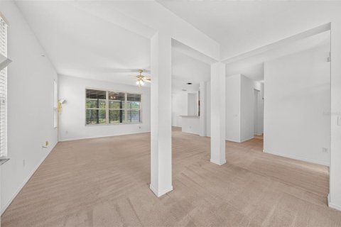 Casa en venta en Apopka, Florida, 3 dormitorios, 164.62 m2 № 2196321 - foto 11
